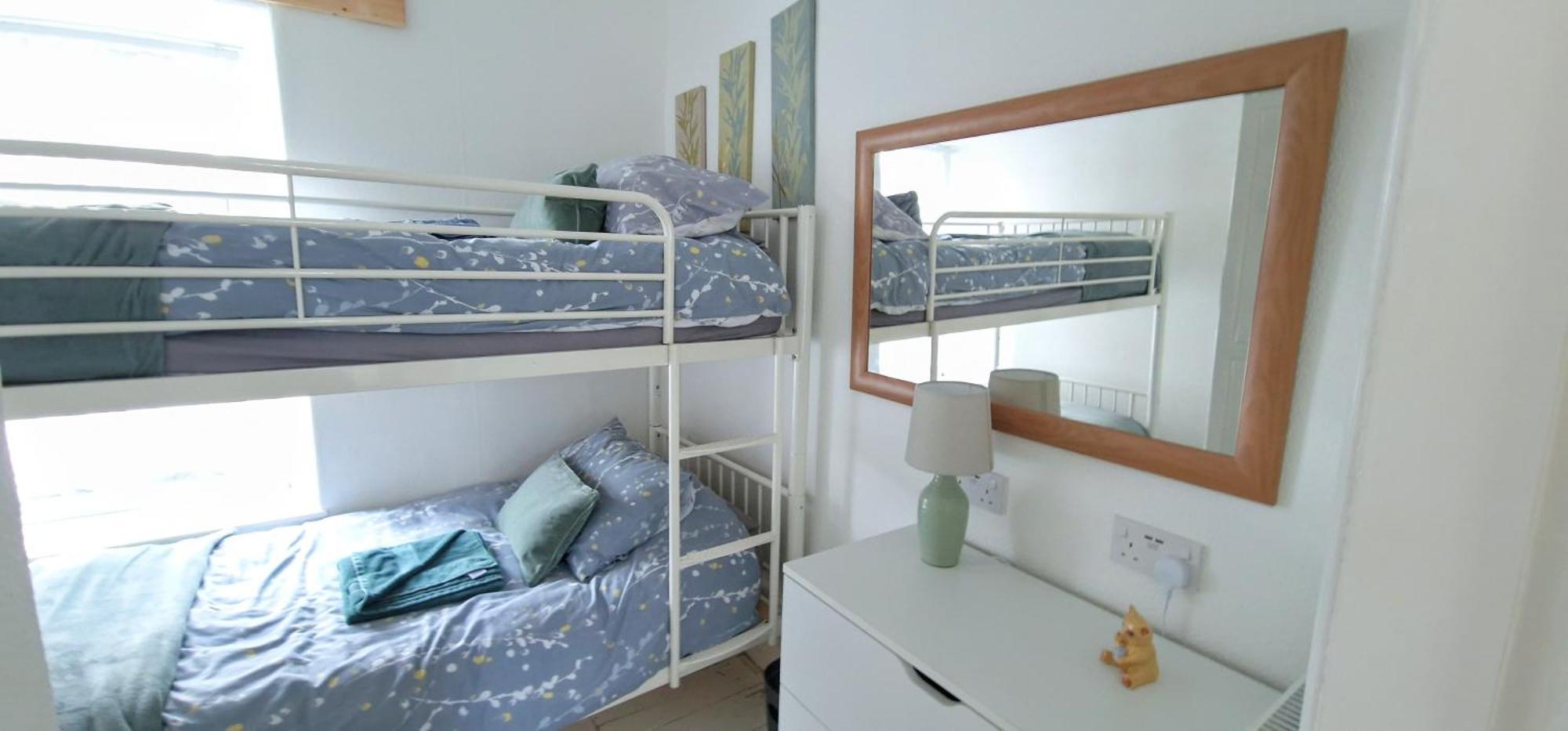 Cheerful 2 Bed Home With Mountain Views Blaenau Ffestiniog Esterno foto